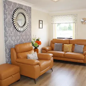 Centre Town House With Riverside Views And Free Parking 1bak Holiday home York
